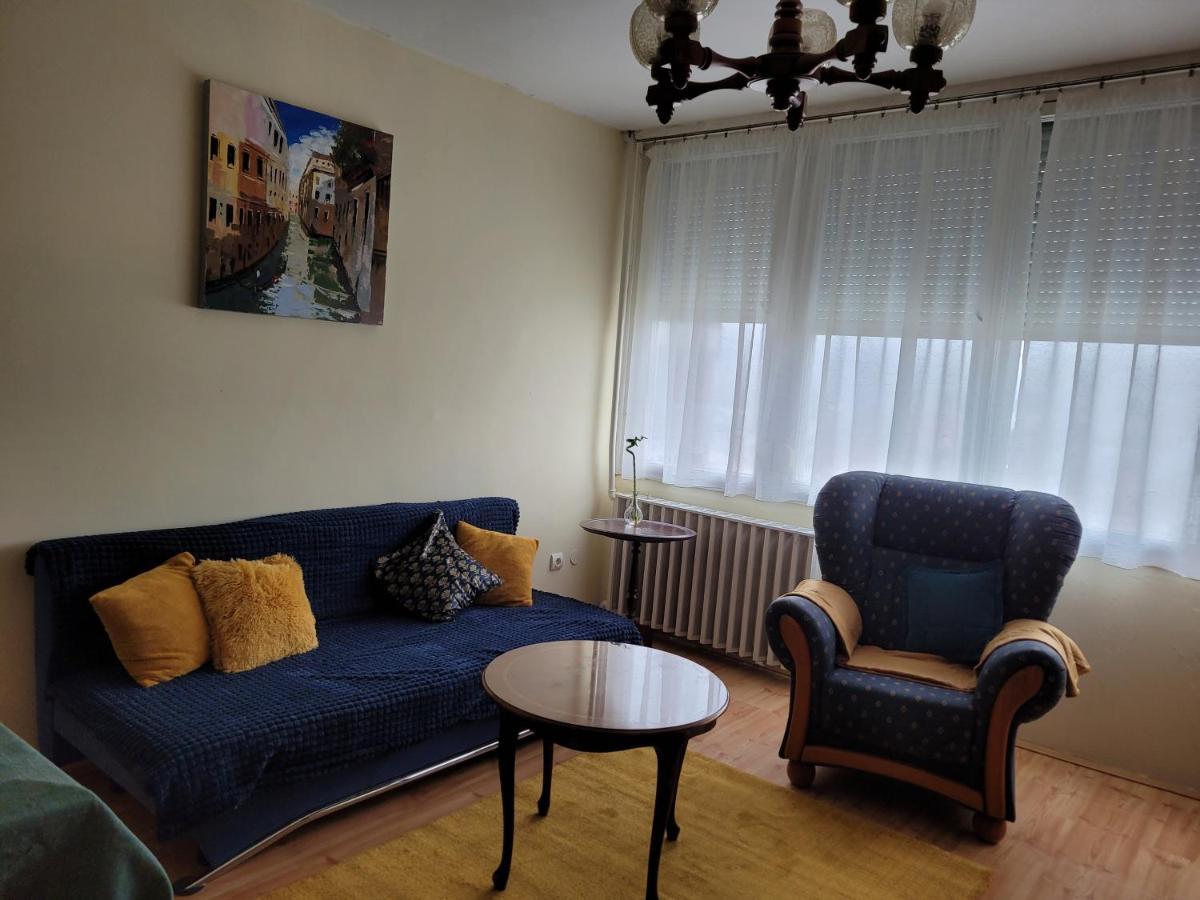 Sylvis Place Gödöllő エクステリア 写真